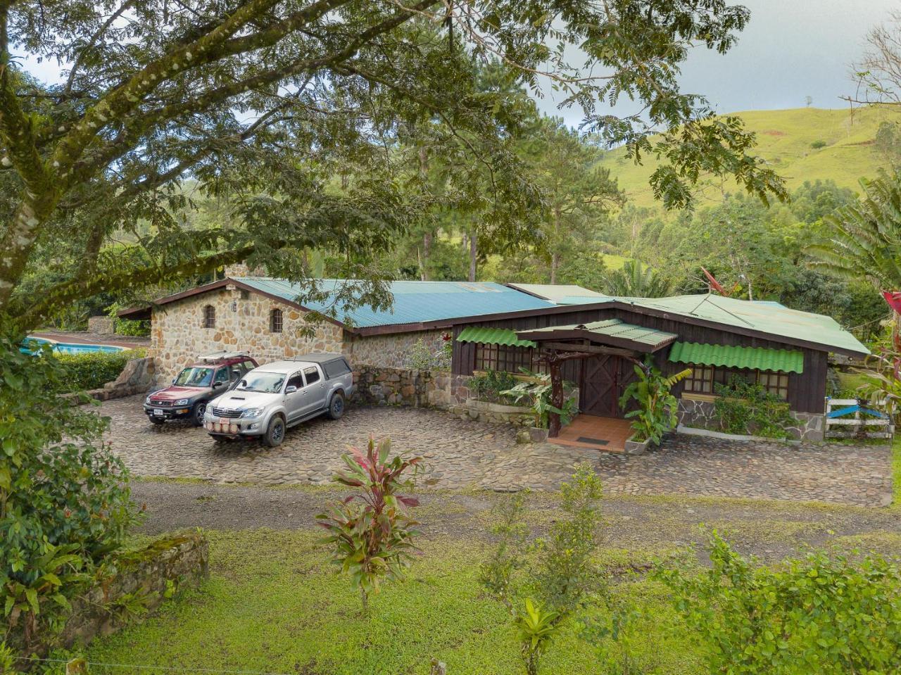 Malekus Mountain Lodge Aguas Claras  Eksteriør bilde